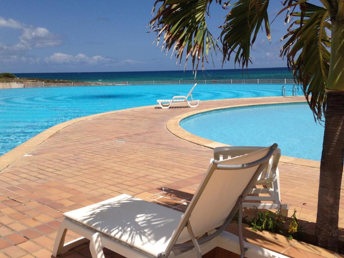 Coeur Tiare Studio Lounge Piscine Plage Cocotiers Сен-Франсуа Экстерьер фото